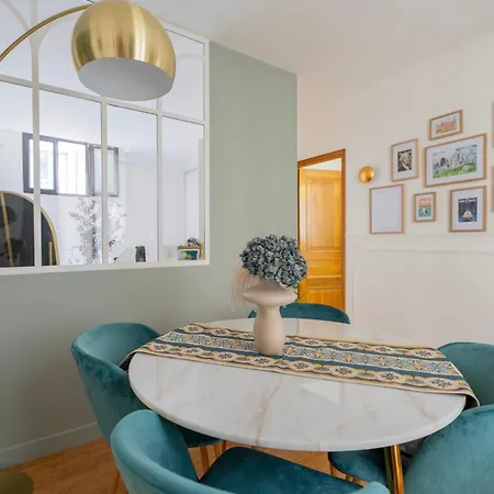 Loft Haussmannien Opera Montmartre Apartman *